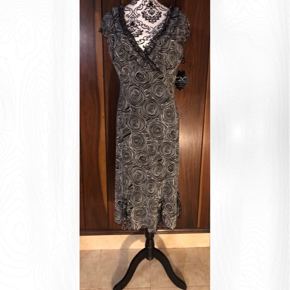 NWT CDC Rampage Clothing Company Multi-Color Dress - Picture 4 of 8